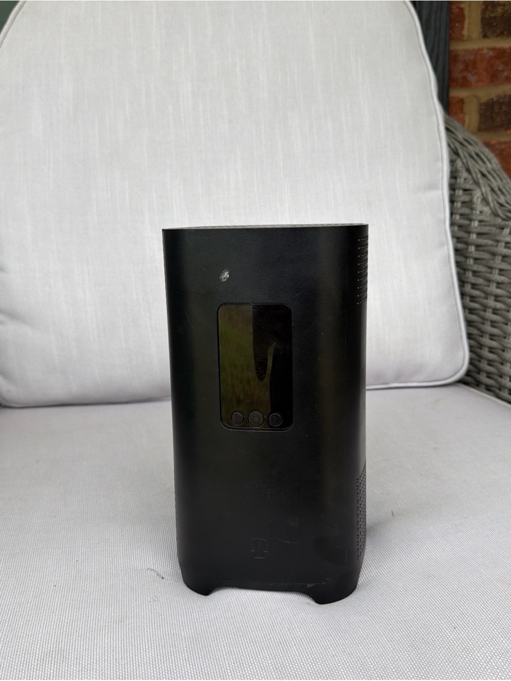 T-Mobile Fast 5688W 5G Home Internet Wi-Fi Gateway Black (No Power Cord)
